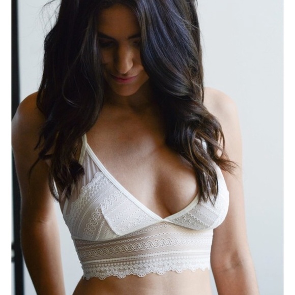 Rated 5 Stars! Last 1 L  New Gorgeous Sexy Bralette - Picture 4 of 5